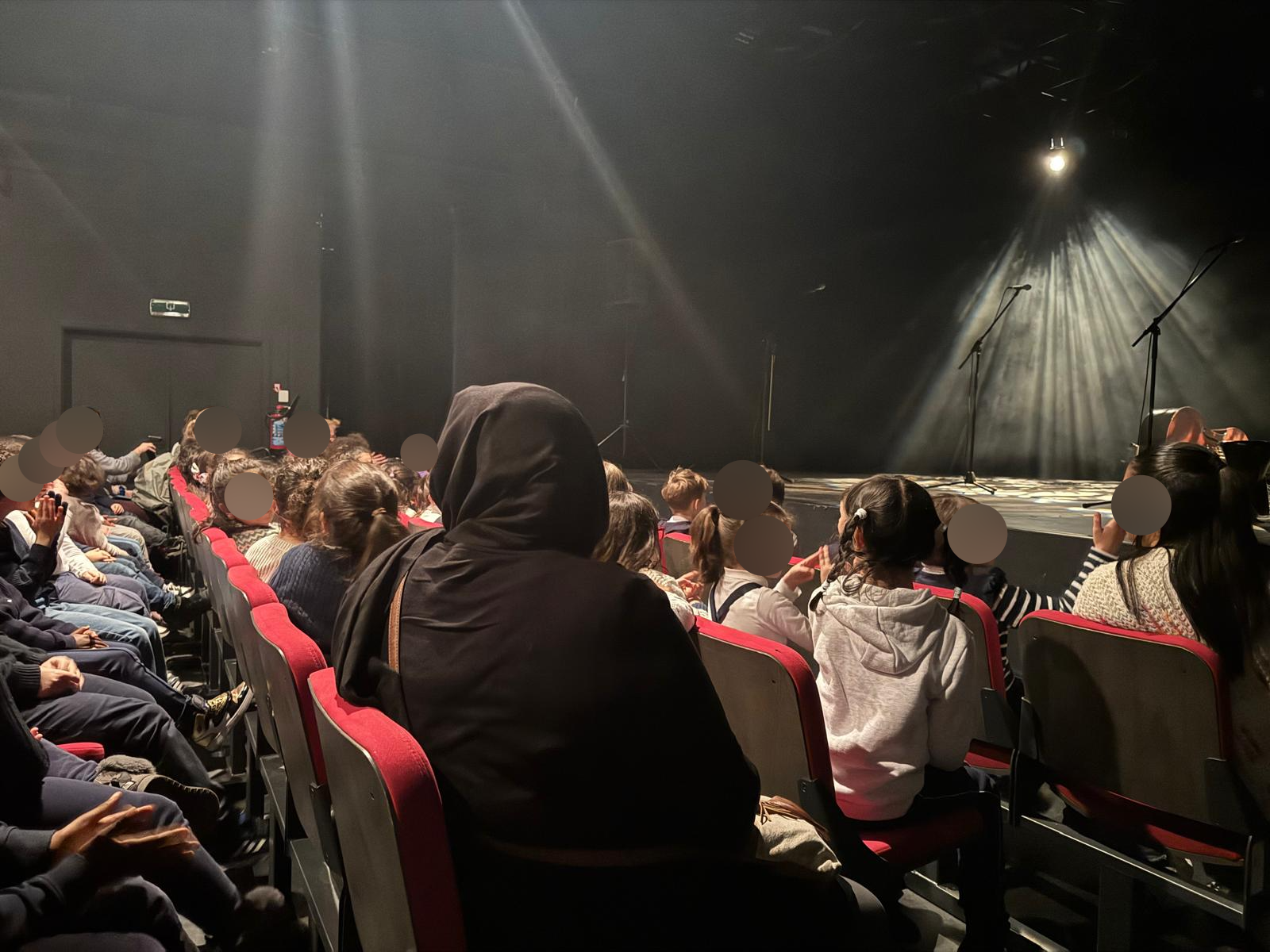 Un tour du monde musical pour les premières et deuxièmes primaires de l'Annonciation à Schaerbeek 2 WhatsApp Image 2024 12 19 a 17.53.09 c2cb9c99 scrubbed