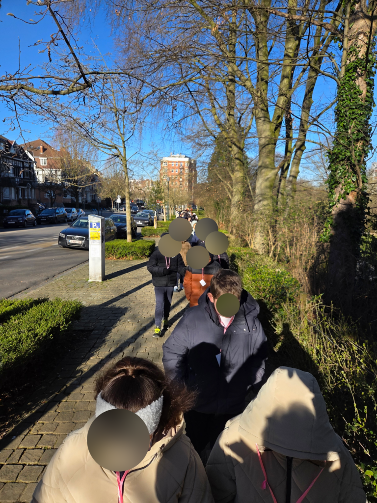 Une marche parrainée sous le signe de la solidarité et du soleil ! 2 20250318 090742 scrubbed