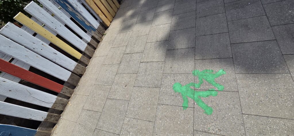 L'institut de l'Annonciation, une école de Schaerbeek, met en place des zones dans leurs cours de récréation 15 20250521 130114