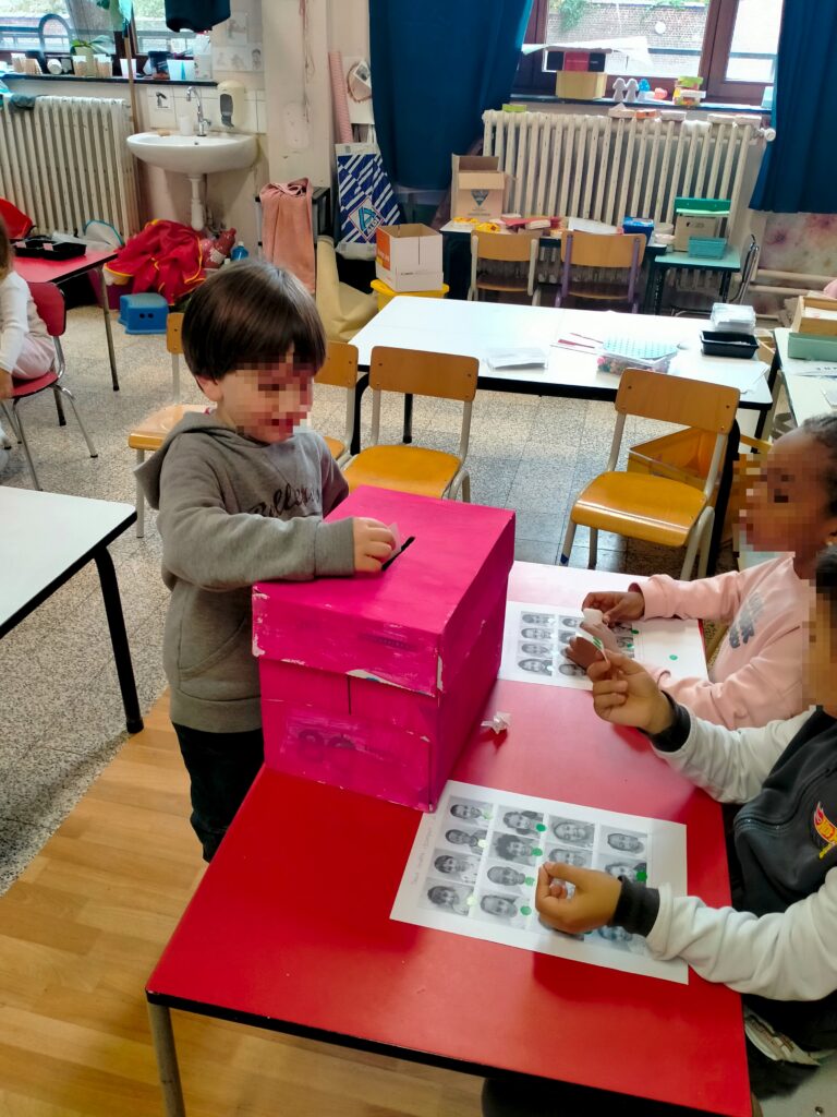 Les délégués de l’école fondamentale de l’Annonciation élus en démocratie ! 54 IMG20251007144011 redacted dot app